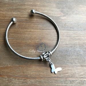 Butterfly 🦋 charm bangle